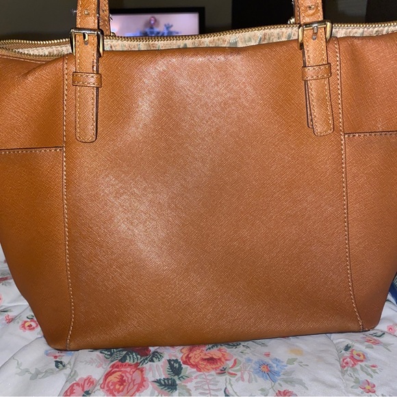 Michael Kors purse - Picture 11 of 12